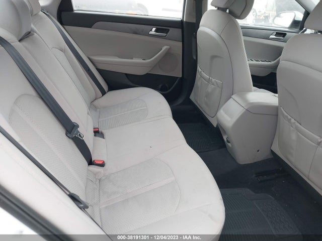 2016 HYUNDAI SONATA SE VIN: 5NPE24AF4GH357558