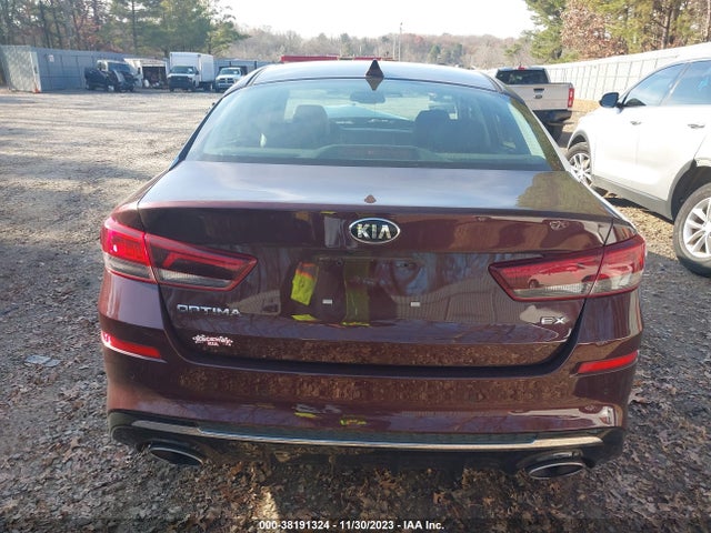 KIA OPTIMA EX 2019 5XXGU4L17KG316530 Image 16