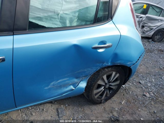 1N4AZ0CP0FC333766 Nissan Leaf S/sv/sl