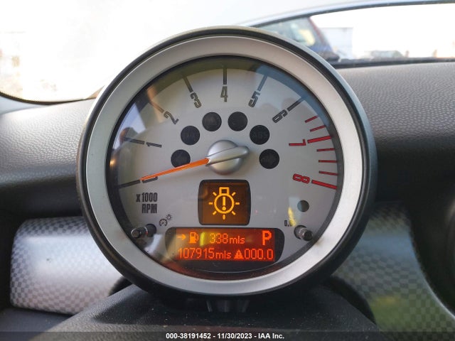 2010 MINI COOPER S WMWMF7C59ATZ71883 Photo 6