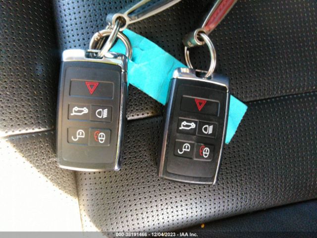 SALRR2RV3JA075822 Land Rover Discovery Hse