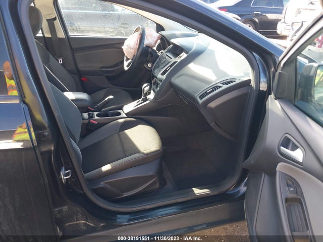 2014 FORD FOCUS SE VIN: 1FADP3F21EL370067