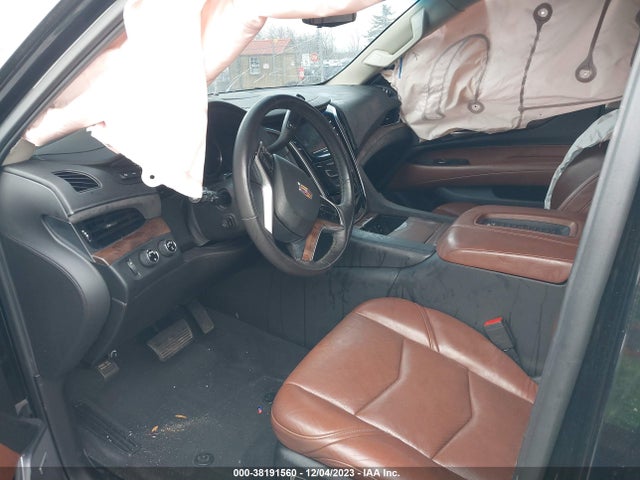 1GYS4BKJ7KR320567 Cadillac Escalade Luxury