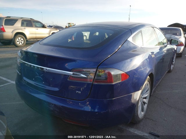 Tesla Model S 60/75 2017 5YJSA1E16HF178814 Image 10