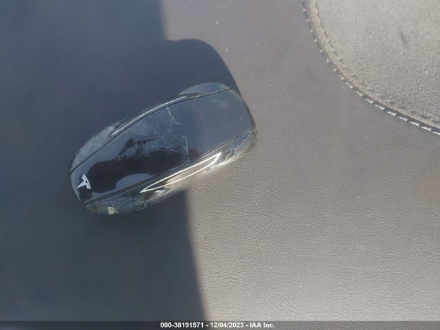 Tesla Model S 60/75 2017 5YJSA1E16HF178814 Image 11