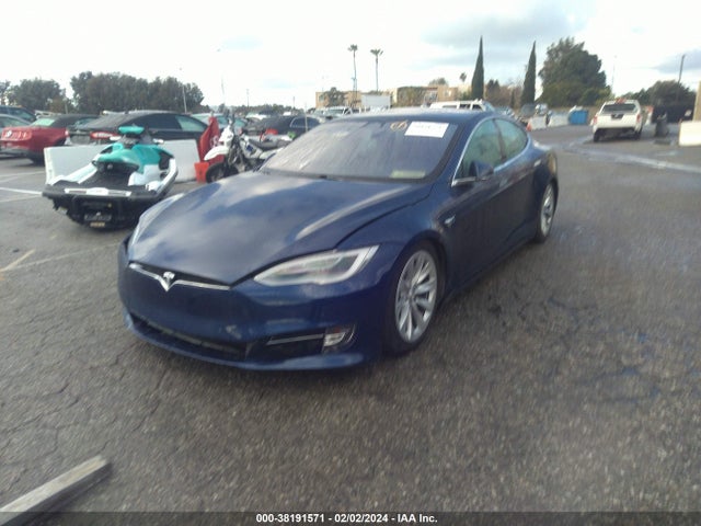 Tesla Model S 60/75 2017 5YJSA1E16HF178814 Image 2