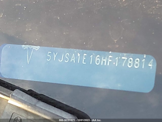 Tesla Model S 60/75 2017 5YJSA1E16HF178814 Image 9