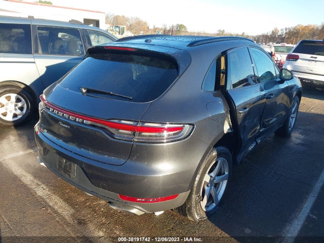 2019 PORSCHE MACAN WP1AA2A52KLB08742 Photo 3