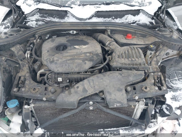 2016 MINI CLUBMAN WMWLN5C56G2E29984 Photo 9