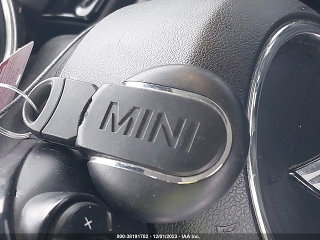 2016 MINI CLUBMAN WMWLN5C56G2E29984 Photo 10