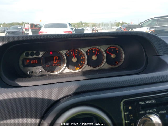 2009 SCION XB VIN: JTLKE50E391091540