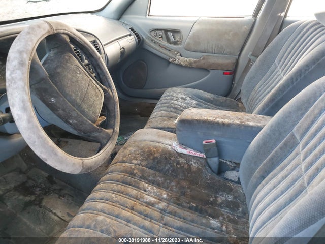 1996 BUICK REGAL CUSTOM VIN: 2G4WB52M4T1512401