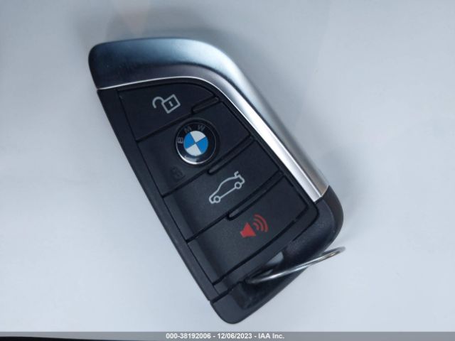 WBA13AG06PCL93922 BMW 530e