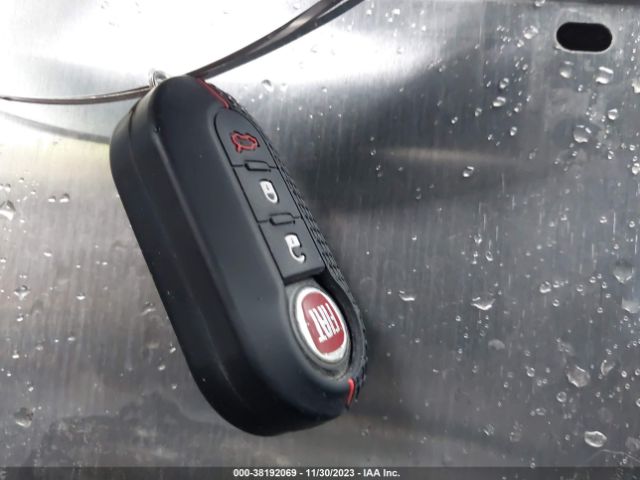 3C3CFFBR8FT638796 Fiat 500 SPORT