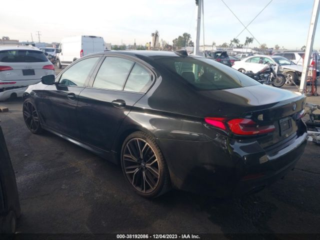 2022 BMW 540I WBA53BJ01NWX57238 Photo 2