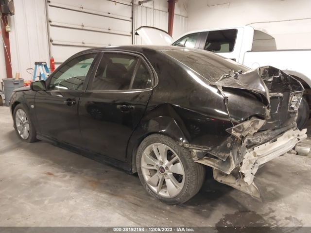 2011 SAAB 9-3 YS3FC4CY9B1302645 Photo 2