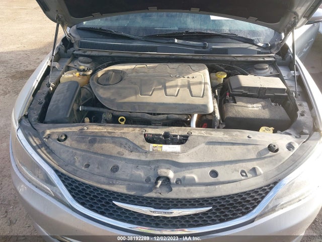 1C3CCCCG2FN702934 Chrysler 200 C