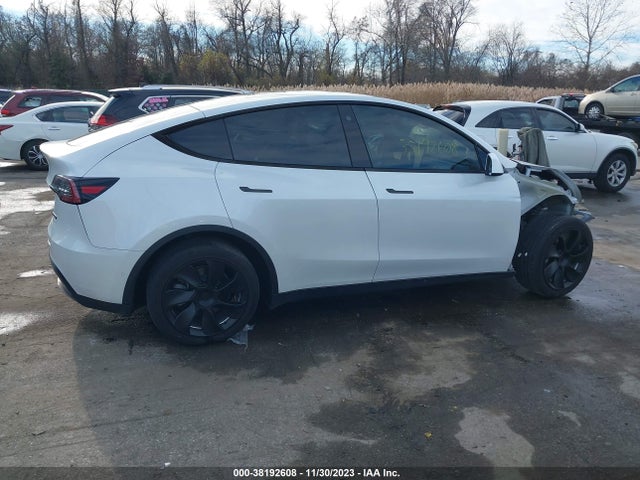 2021 TESLA MODEL Y LONG RANGE DUAL MOTOR ALL-WHEEL DRIVE VIN: 5YJYGDEE4MF209145