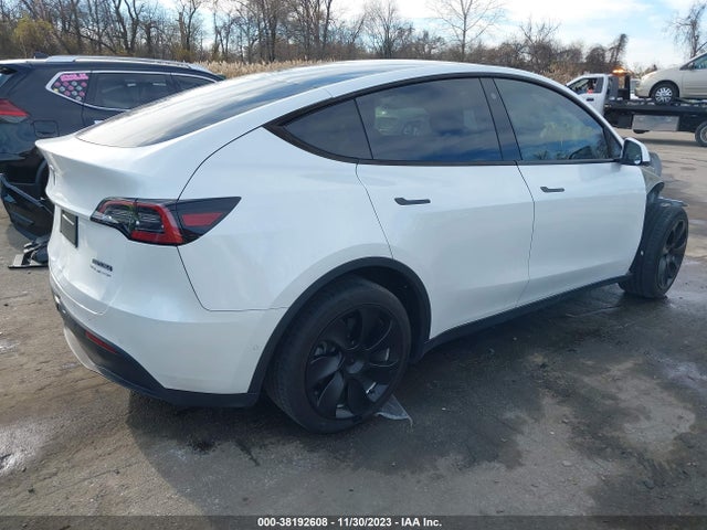 2021 TESLA MODEL Y LONG RANGE DUAL MOTOR ALL-WHEEL DRIVE VIN: 5YJYGDEE4MF209145