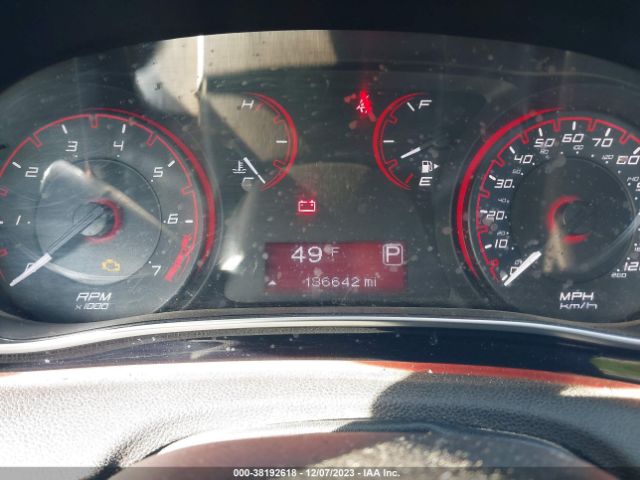 1C3CDFAA5ED723827 Dodge DART SE