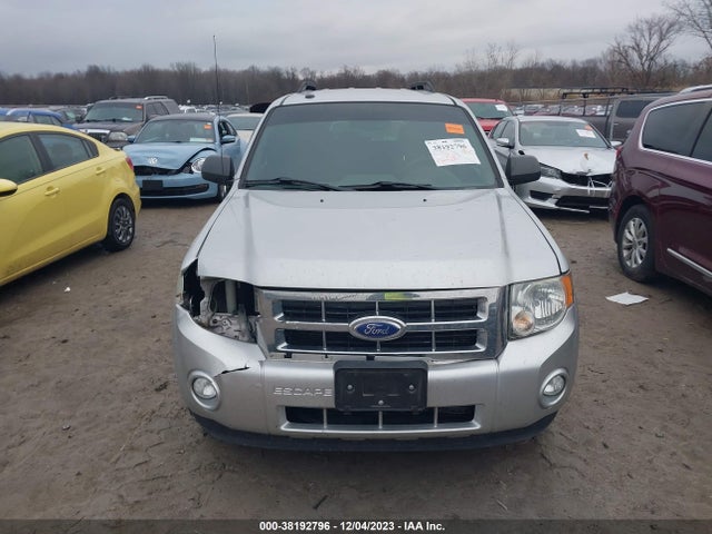 2011 FORD ESCAPE XLT VIN: 1FMCU0D70BKC10075