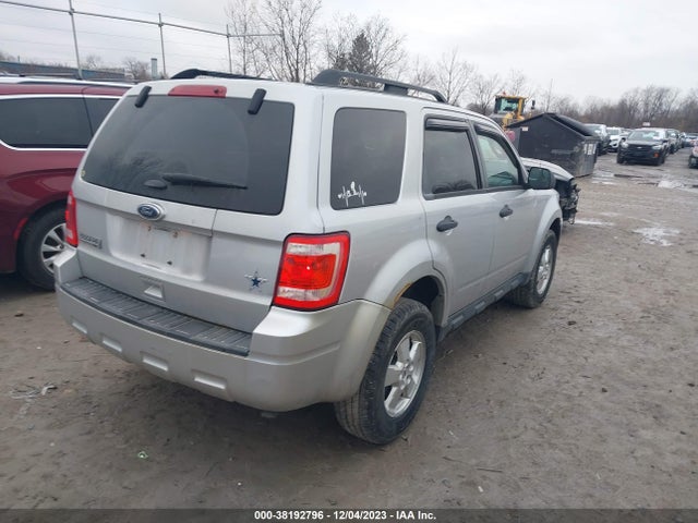 2011 FORD ESCAPE XLT VIN: 1FMCU0D70BKC10075