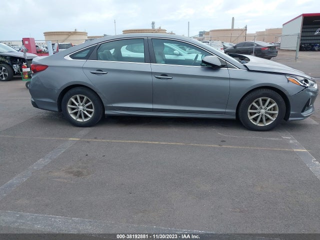 Hyundai SONATA SE 2018 5NPE24AF4JH628464 Image 13