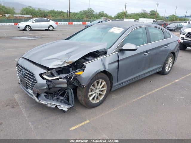 Hyundai SONATA SE 2018 5NPE24AF4JH628464 Image 2