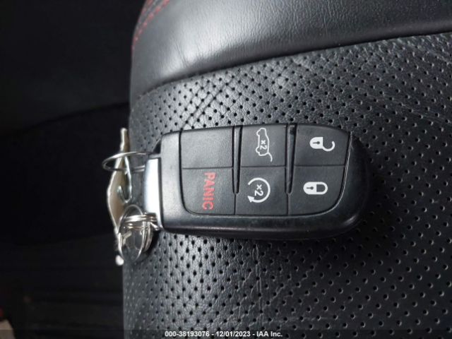 1C4SDJCT5JC239990 Dodge Durango R/t Awd