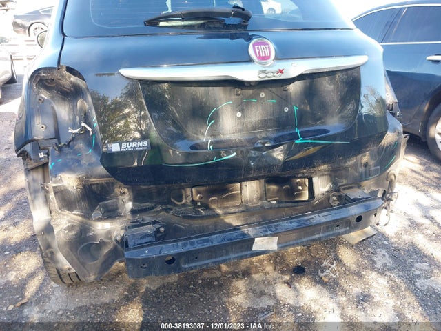 2017 FIAT 500X ZFBCFXCB1HP532266 Photo 5