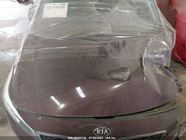 KIA FORTE LX 2018 3KPFK4A75JE204244 Image 10