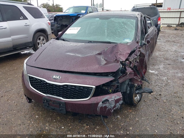 KIA FORTE LX 2018 3KPFK4A75JE204244 Image 11