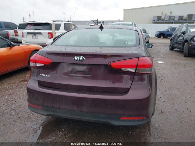 KIA FORTE LX 2018 3KPFK4A75JE204244 Image 15