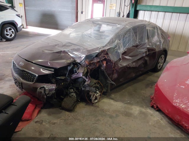 KIA FORTE LX 2018 3KPFK4A75JE204244 Image 2