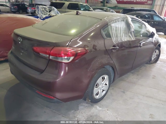 KIA FORTE LX 2018 3KPFK4A75JE204244 Image 4