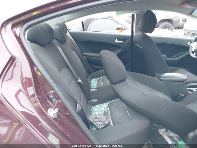 KIA FORTE LX 2018 3KPFK4A75JE204244 Image 8