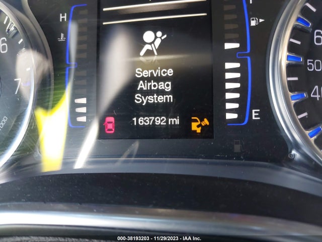 Chrysler 200 Limited 2015 1C3CCCAB7FN729330 Image 7