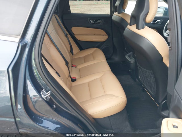 YV4A22RK4J1064517 Volvo Xc60 T6 Momentum