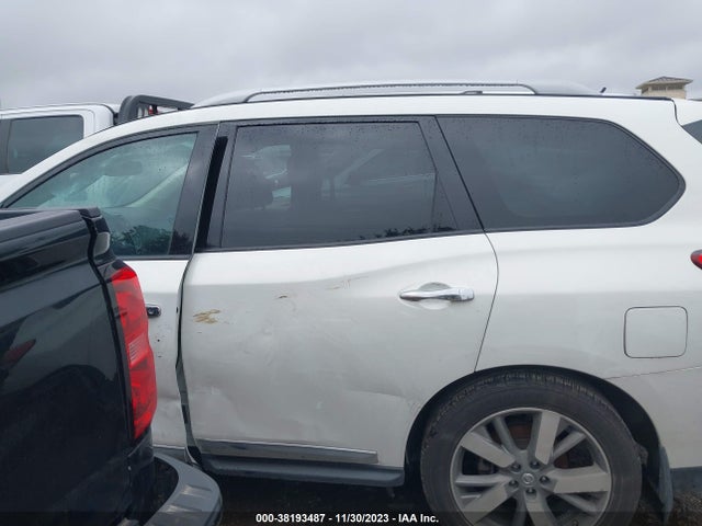 2014 NISSAN PATHFINDER PLATINUM VIN: 5N1AR2MN9EC641547