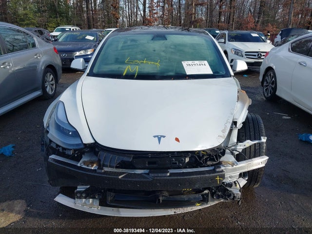 Tesla Model 3 Rear-wheel Drive 2022 5YJ3E1EA5NF114977 Image 12