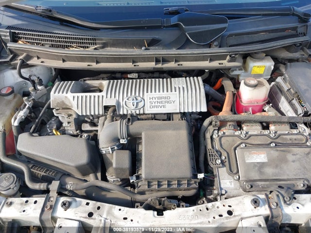 Toyota Prius Three 2015 JTDKN3DU0F1938012 Image 10