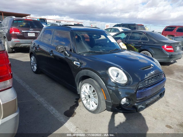 2016 MINI HARDTOP WMWXU3C52G2D28031 Photo 0