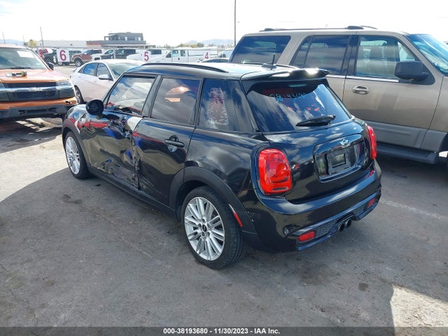 2016 MINI HARDTOP WMWXU3C52G2D28031 Photo 2