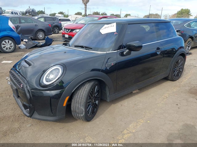 2023 MINI HARDTOP WMW53DH09P2T32796 Photo 1