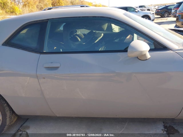 2022 DODGE CHALLENGER R/T VIN: 2C3CDZBT4NH108321