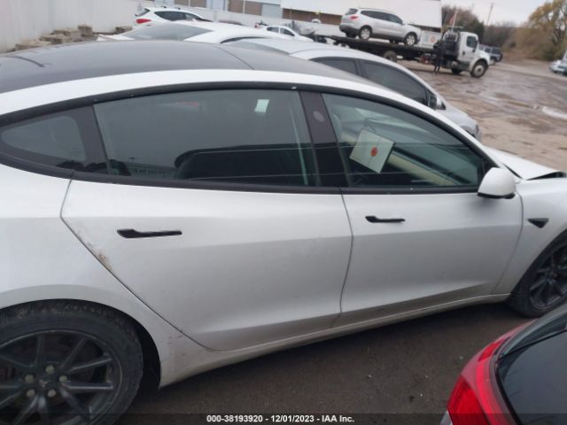5YJ3E1EB1KF361613 Tesla MODEL 3
