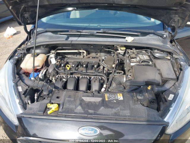 1FADP3K23FL248267 Ford FOCUS SE
