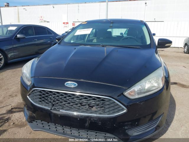1FADP3K23FL248267 Ford FOCUS SE