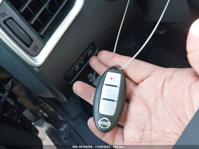 Nissan ROGUE SV 2014 5N1AT2MV2EC851778 Image 11