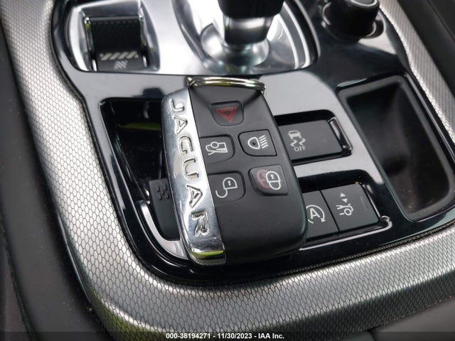 2017 JAGUAR F-TYPE SAJWA6AT6H8K44267 Photo 10